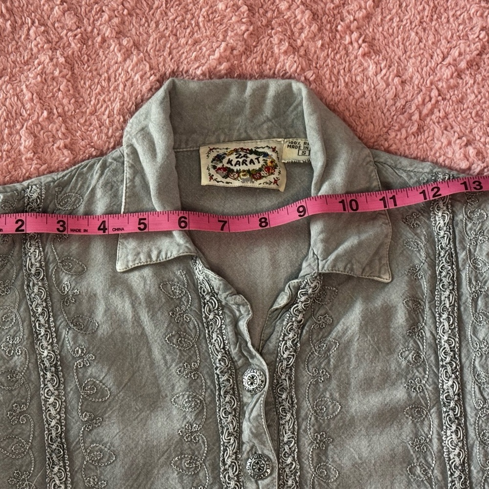 24 Karat Women’s Blouse Grey Vintage 90s Y2K Sleeveless Embellished Size S EUC - Picture 8 of 10